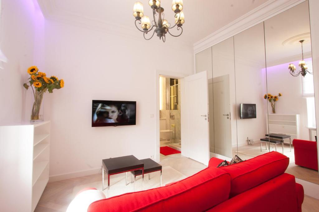 ורשה Residence Okolnik Apartments מראה חיצוני תמונה