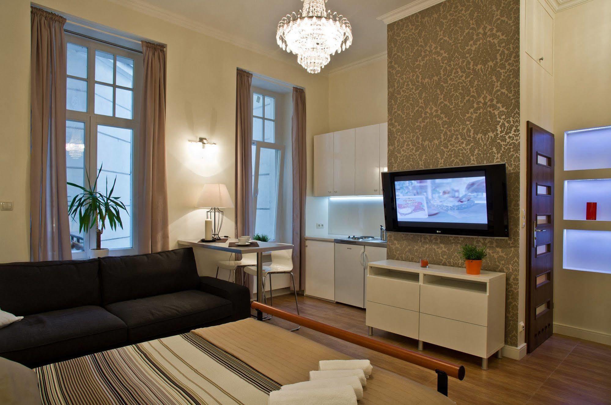 ורשה Residence Okolnik Apartments מראה חיצוני תמונה