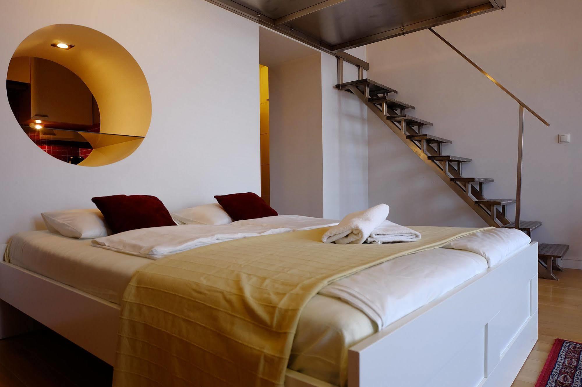 ורשה Residence Okolnik Apartments מראה חיצוני תמונה